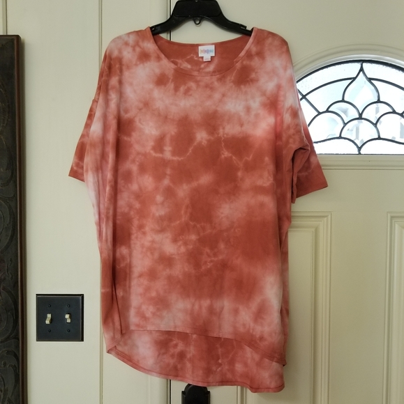 Top - Picture 1 of 2